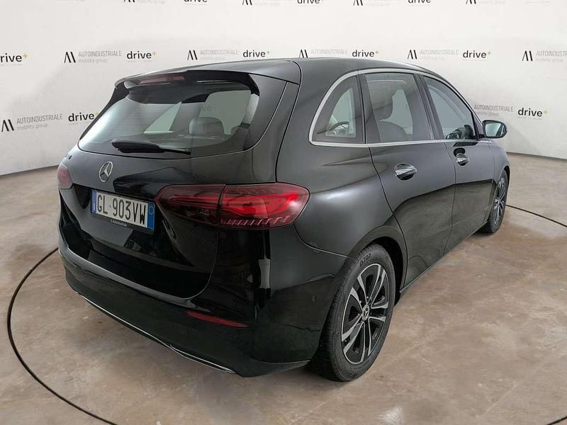 Usata Mercedes B180 Advanced Plus 136 CV (100 kW) 2023 Nero Monovolume