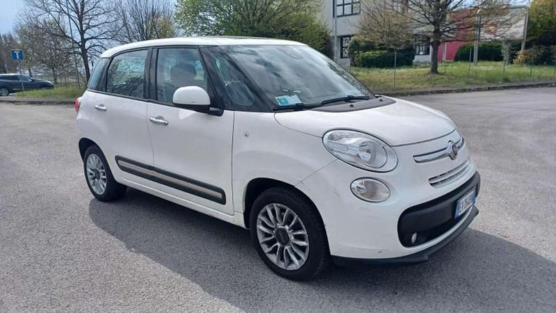 Usata Fiat 500L Lounge 85 CV (62 kW) 2014 Bianco Monovolume