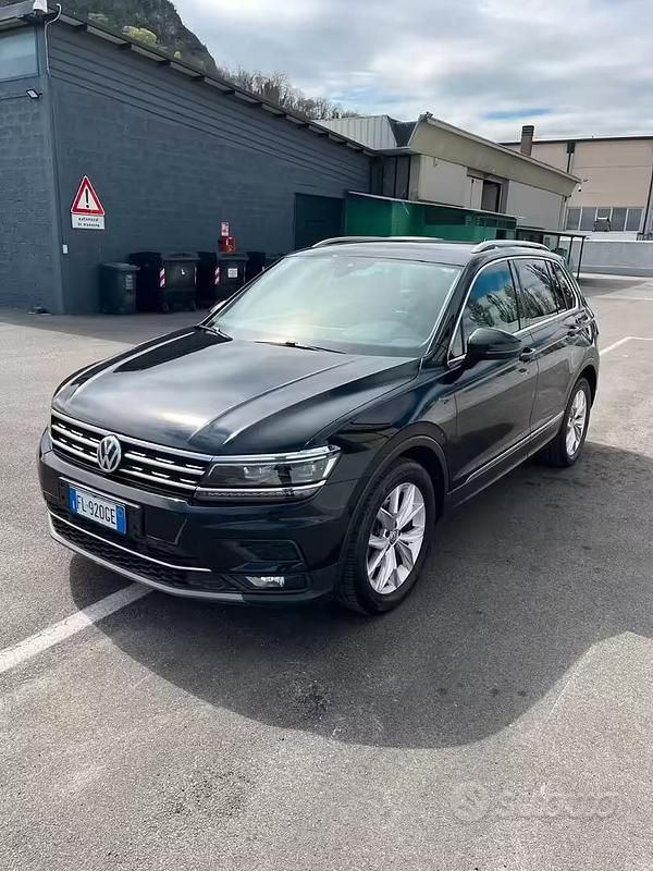 Usata VW Tiguan Business 150 CV (110 kW) 2017 Nero SUV