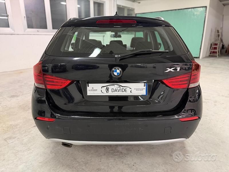 Usata BMW X1 Efficient Dynamics 204 CV (150 kW) 2010 Nero SUV