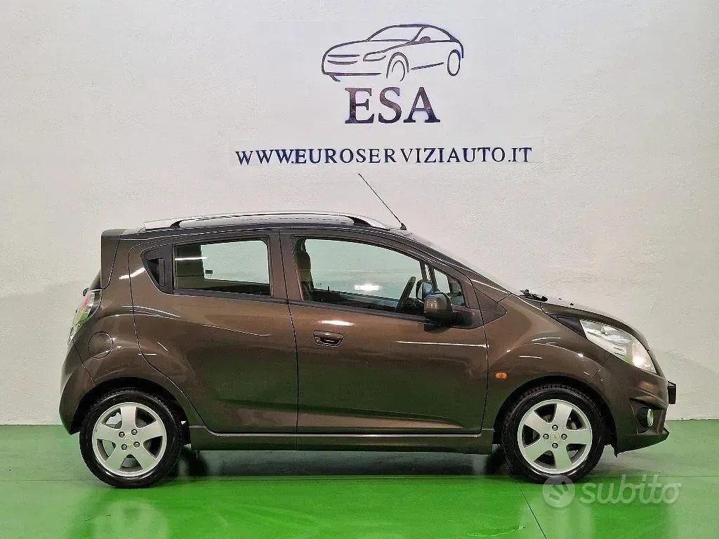 Usata Chevrolet Spark LT 82 CV (60 kW) 2011 Marrone Utilitaria