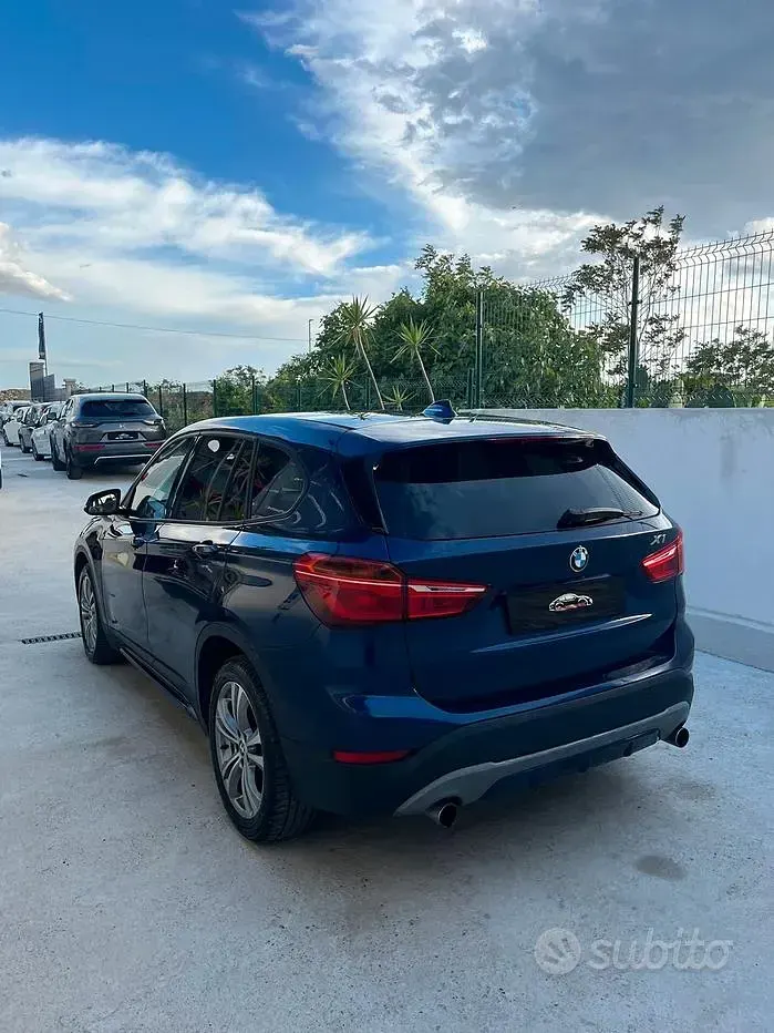 Usata BMW X1 Sport Line 190 CV (139 kW) 2016 Blu SUV