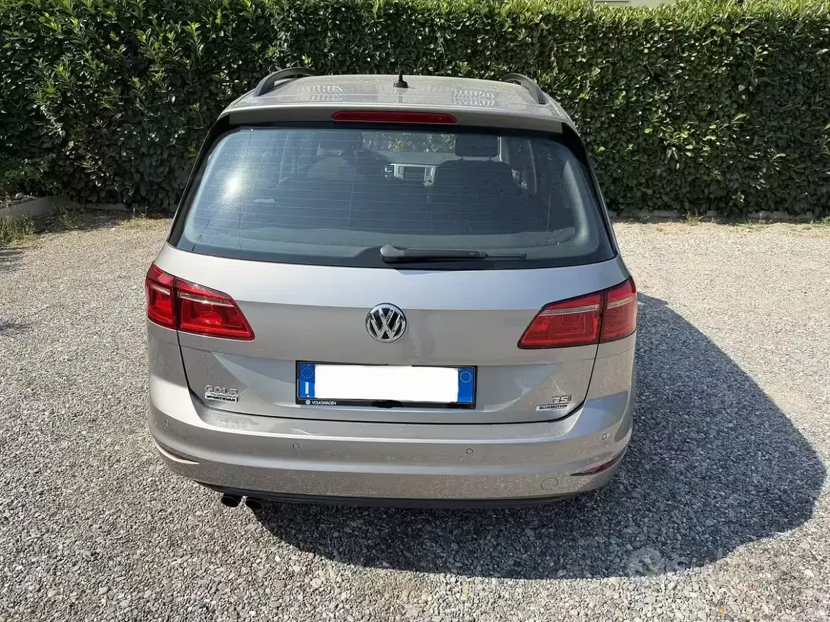 Usata VW Golf Sportsvan 125 CV (91 kW) 2017 Monovolume
