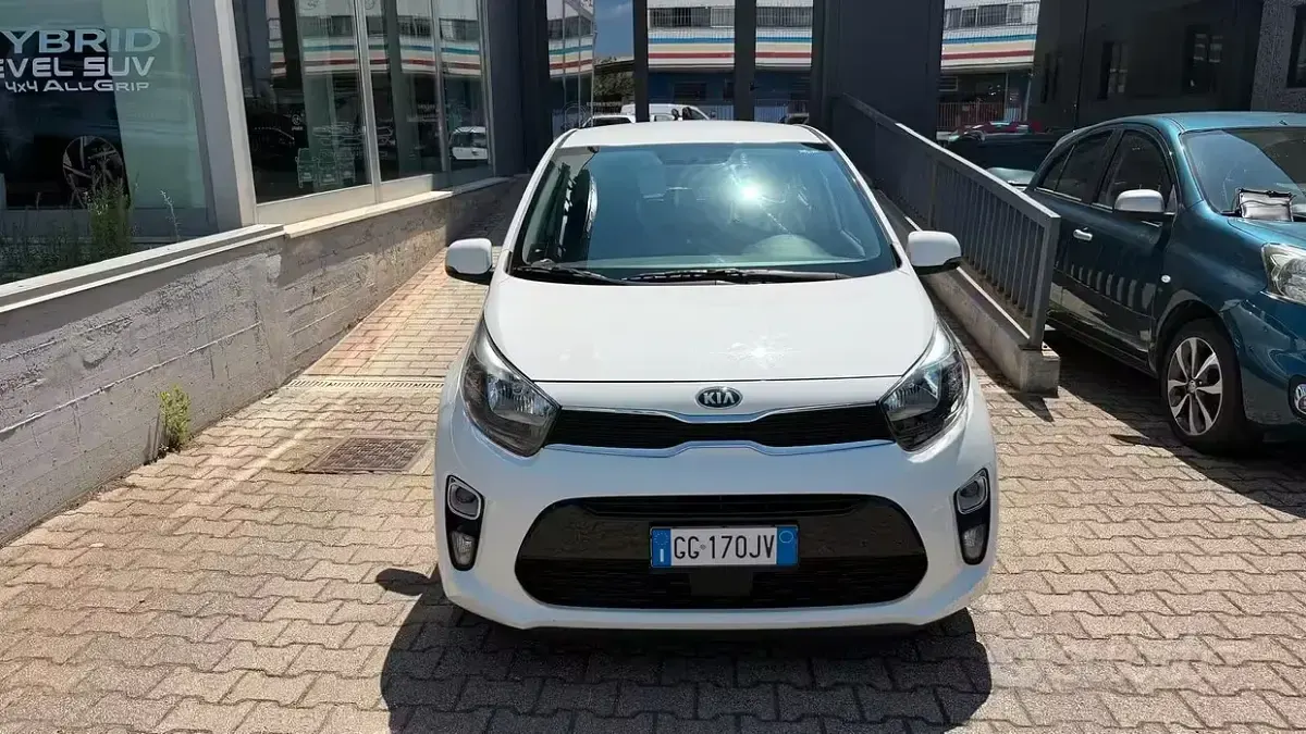 Usata Kia Picanto Style 65 CV (47 kW) 2021 Bianco Utilitaria
