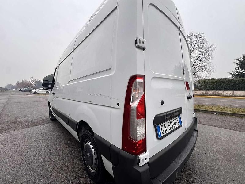 Usata Renault Master 145 CV (106 kW) 2020 Other Monovolume