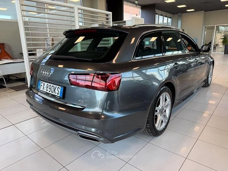 Usata Audi A6 Business Plus 190 CV (139 kW) 2018 Grigio Station wagon
