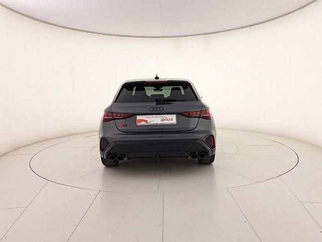 Usata Audi S3 Ambiente 333 CV (244 kW) 2024 Grigio daytona perlato Berlina