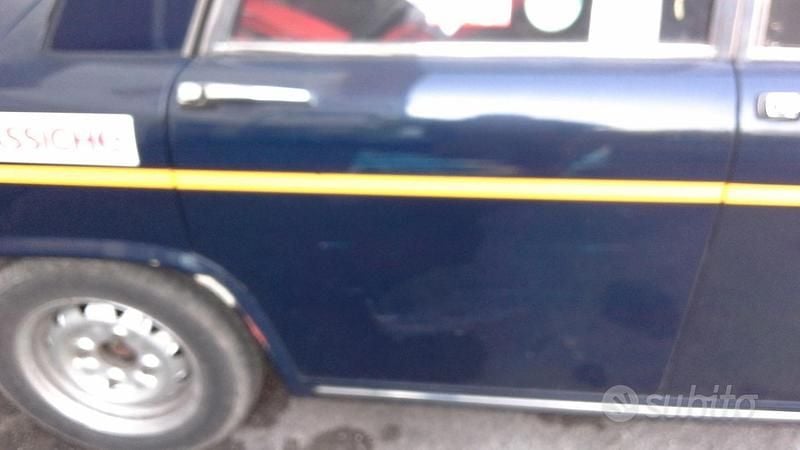 Usata Lancia Fulvia 1960 Blu Berlina