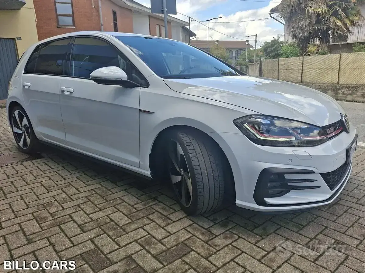 Occasion VW Golf VII GTI 245 ch (180 kW) 2019 Blanc Berline