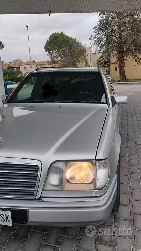 Usata Mercedes 200 1992 Grigio Station wagon