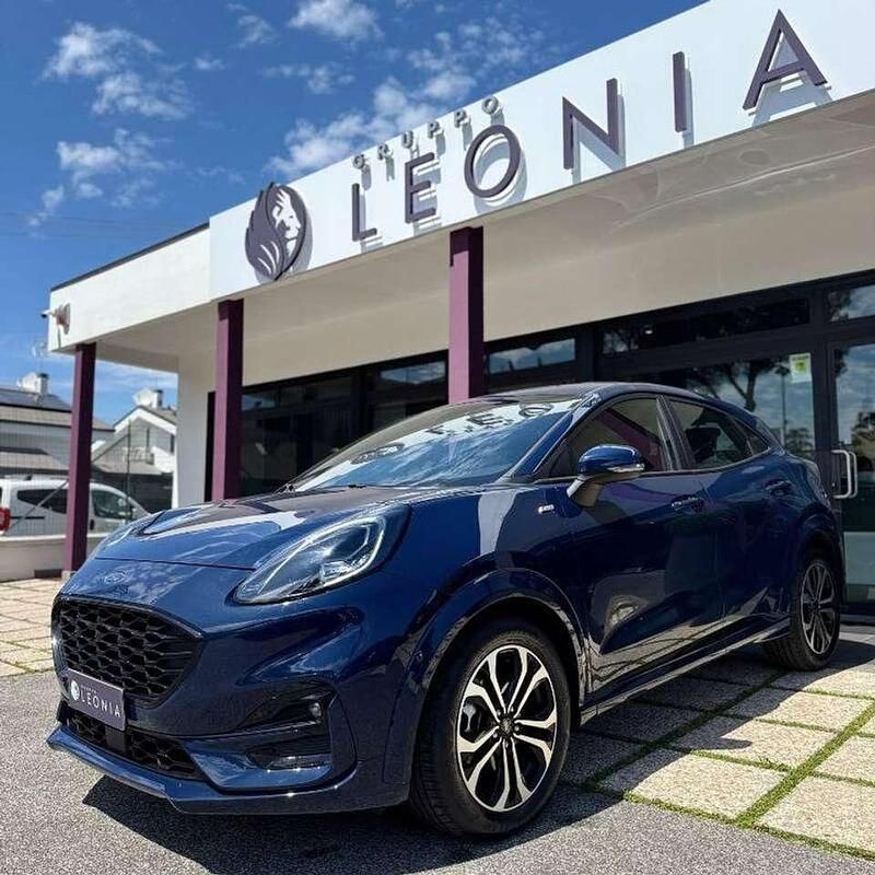 Usata Ford Puma ST-Line 125 CV (91 kW) 2024 Blazer blue SUV