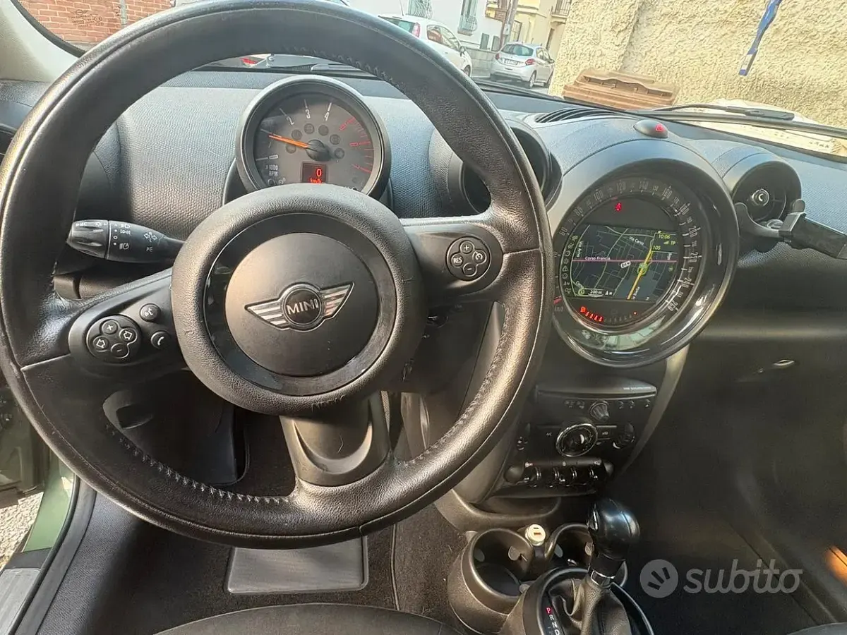 Usata Mini Countryman 111 CV (81 kW) 2016 Verde SUV