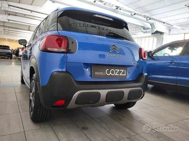 Begagnad Citroën C3 Aircross PureTech 110 HK (80 kW) 2022 Blå SUV