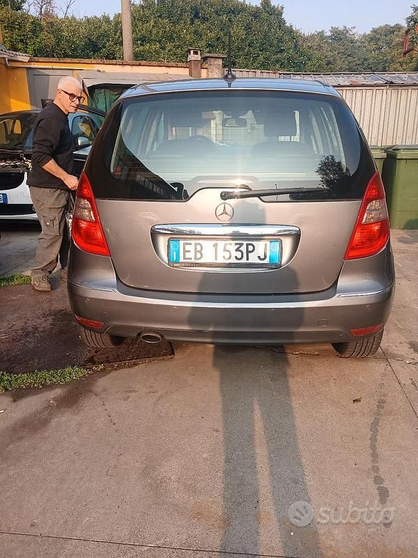 Usata Mercedes A170 2009 Grigio Berlina