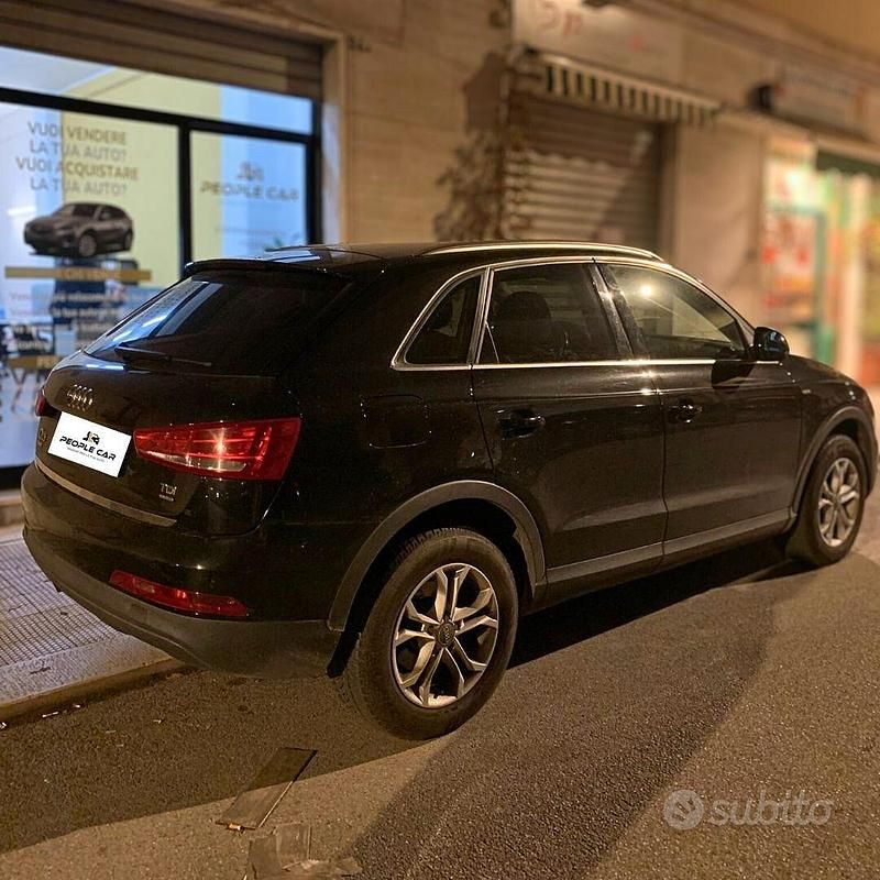 Usata Audi Q3 Advanced Plus 140 CV (102 kW) 2012 Nero SUV