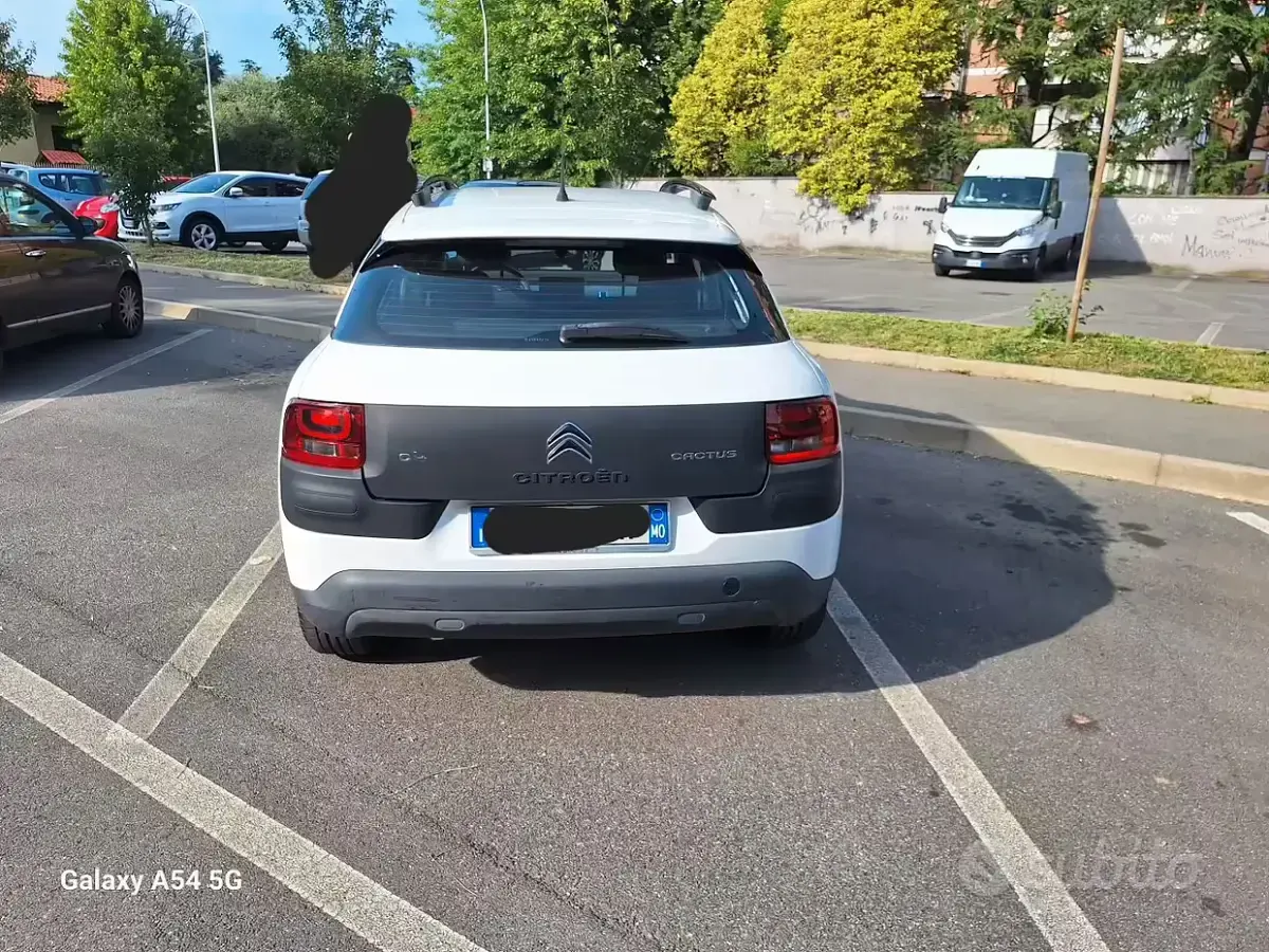 Usata Citroën C4 Cactus 82 CV (60 kW) 2015 Bianco Utilitaria