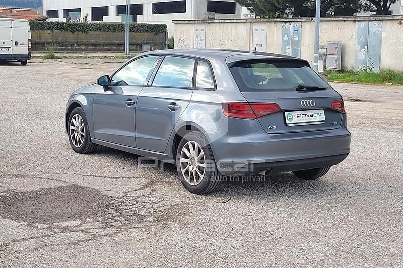 Usata Audi A3 Business 110 CV (80 kW) 2016 Nero Berlina