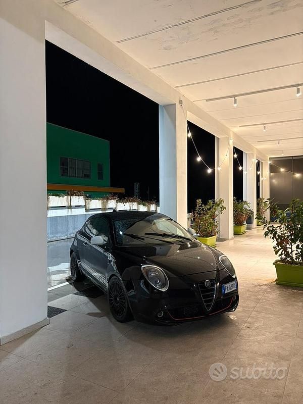Usata Alfa Romeo MiTo 85 CV (62 kW) 2015 Nero Utilitaria