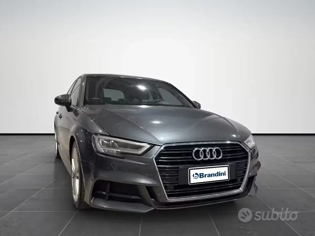Gebraucht Audi A3 Sport 150 PS (110 kW) 2016 Grau Limousine