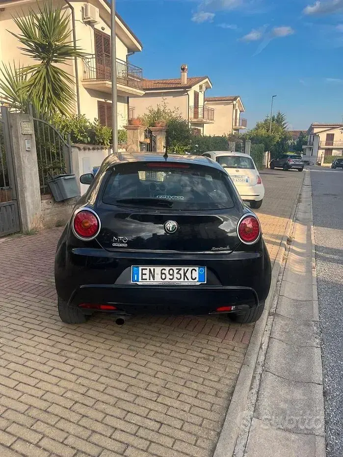 Usata Alfa Romeo MiTo 85 CV (62 kW) 2012 Nero Utilitaria