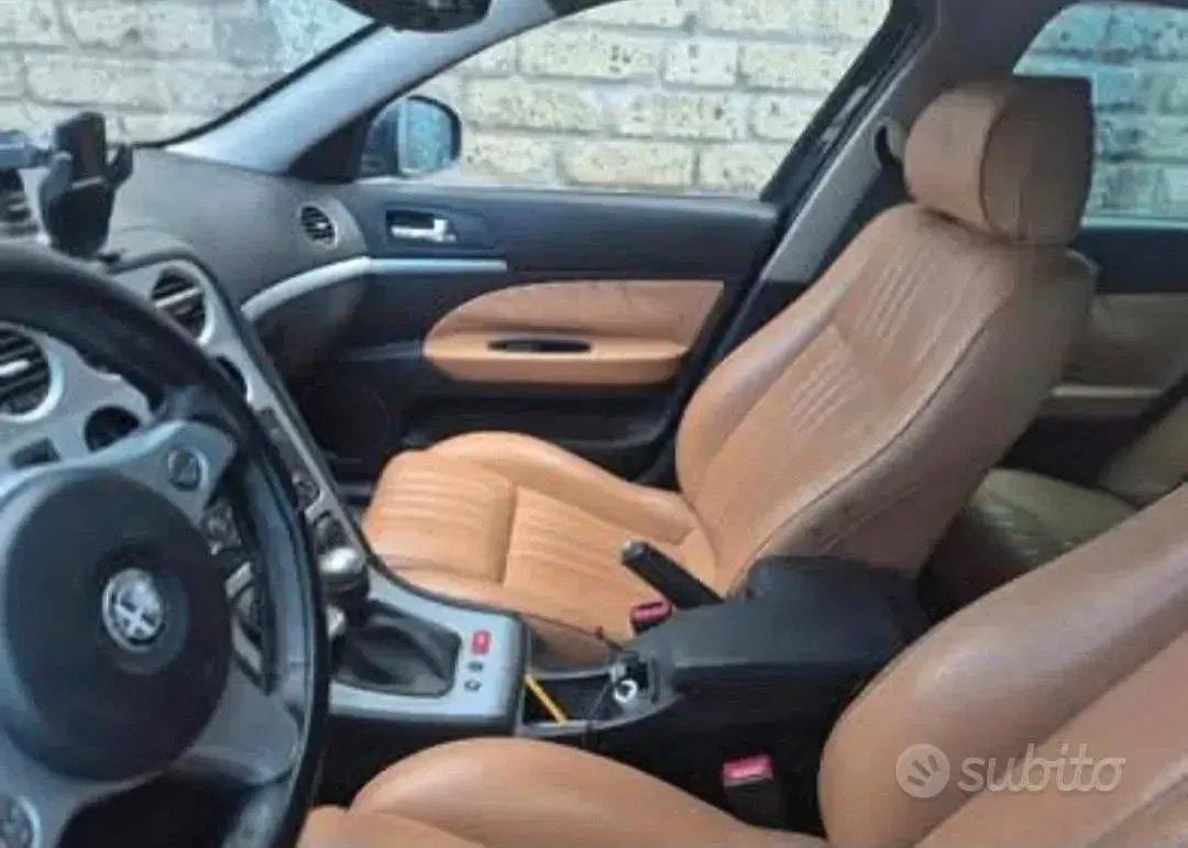 Usata Alfa Romeo 159 150 CV (110 kW) 2007 Blu Station wagon
