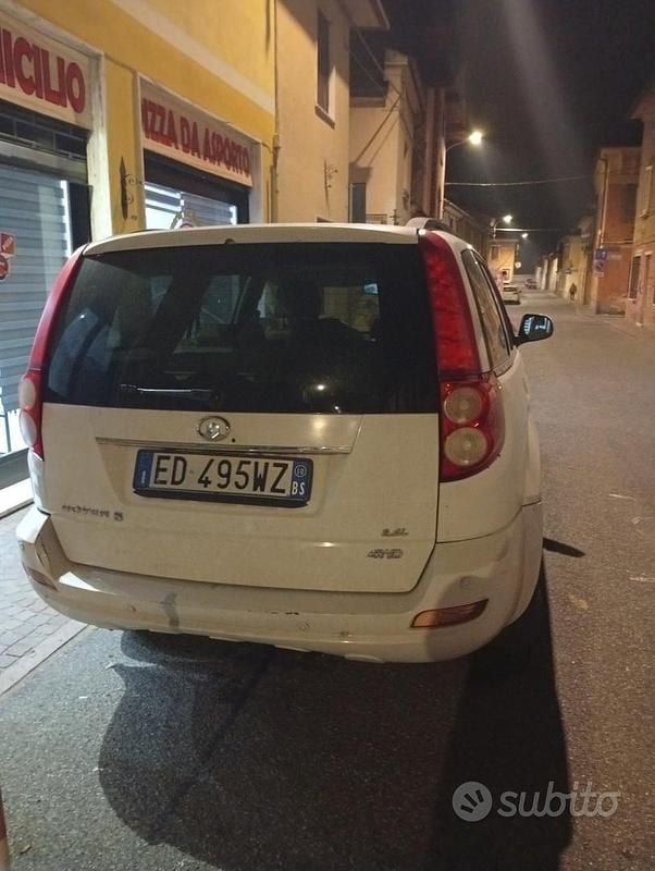 Usata Great Wall H3 126 CV (92 kW) 2010 Bianco SUV
