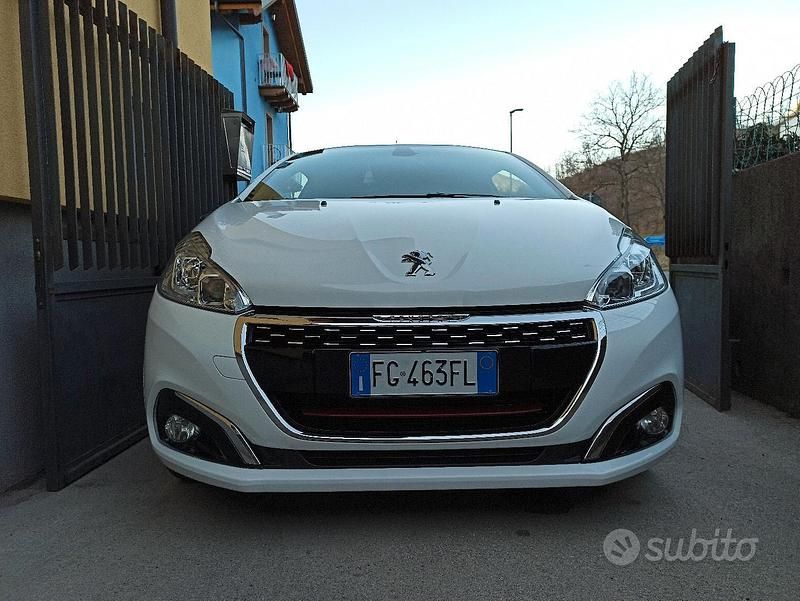 Usata Peugeot 208 GTi 208 CV (152 kW) 2016 Bianco Utilitaria