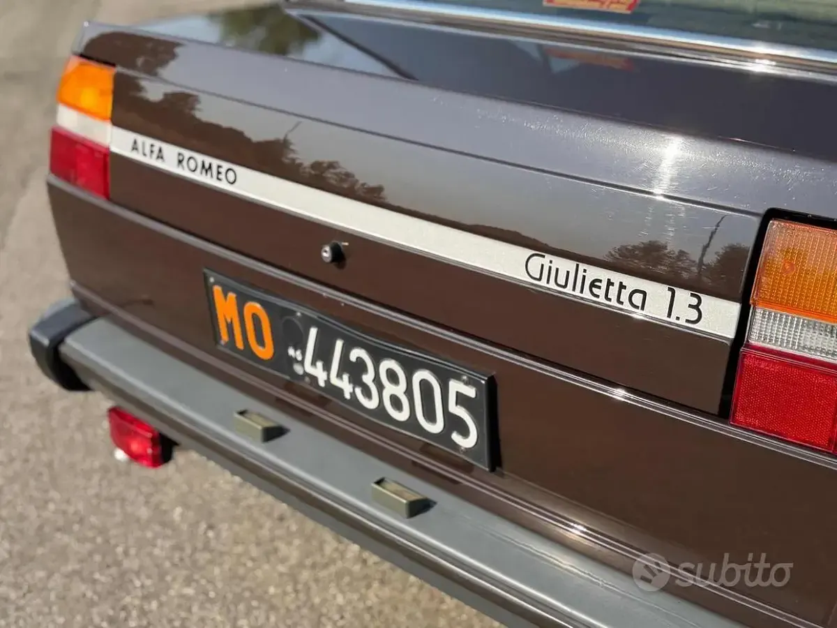 Usata Alfa Romeo Giulietta 95 CV (69 kW) 1970 Marrone Berlina