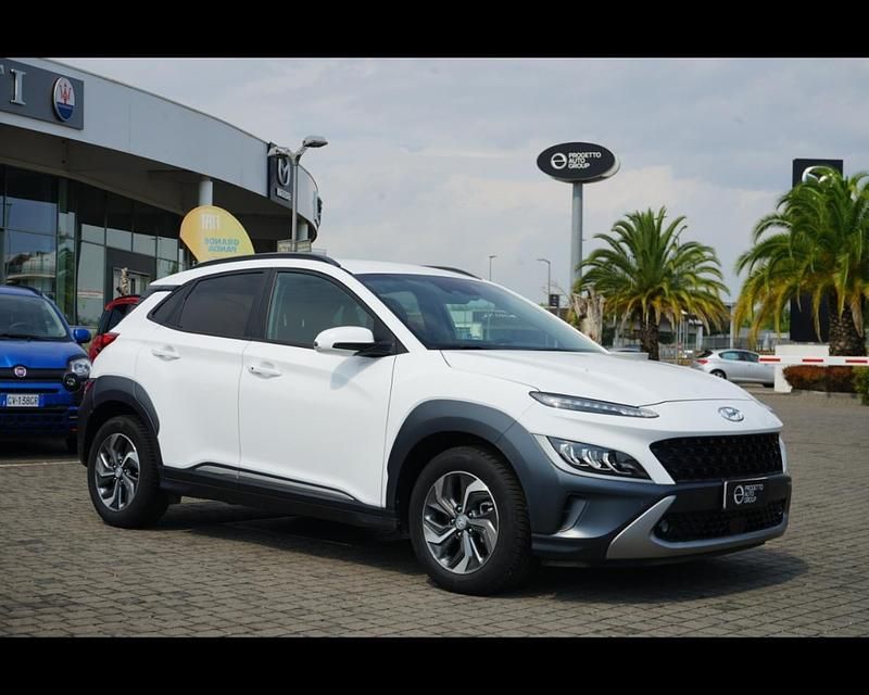 Usata Hyundai Kona 141 CV (103 kW) 2022 Bianco SUV