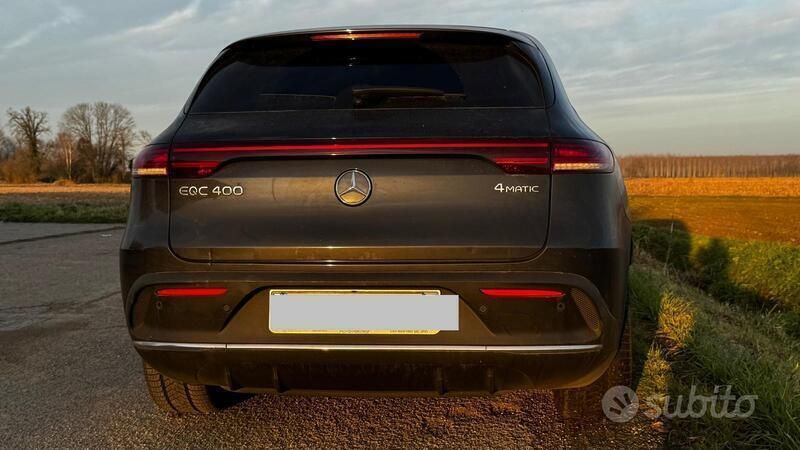Usata Mercedes EQC400 144 kW (197 CV) 2022 Nero SUV