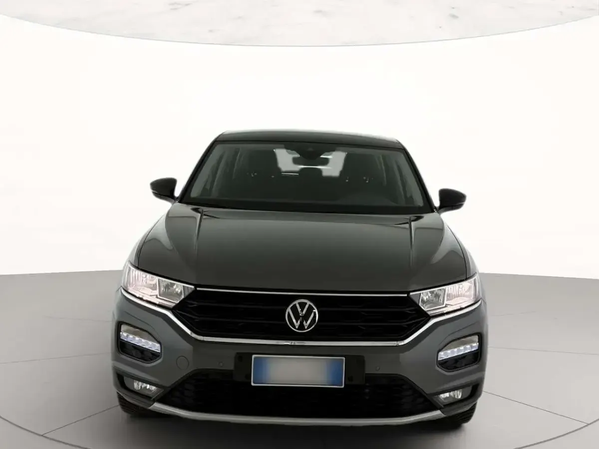 Usata VW T-Roc Style 110 CV (80 kW) 2021 Indium grey metallizzato nero SUV