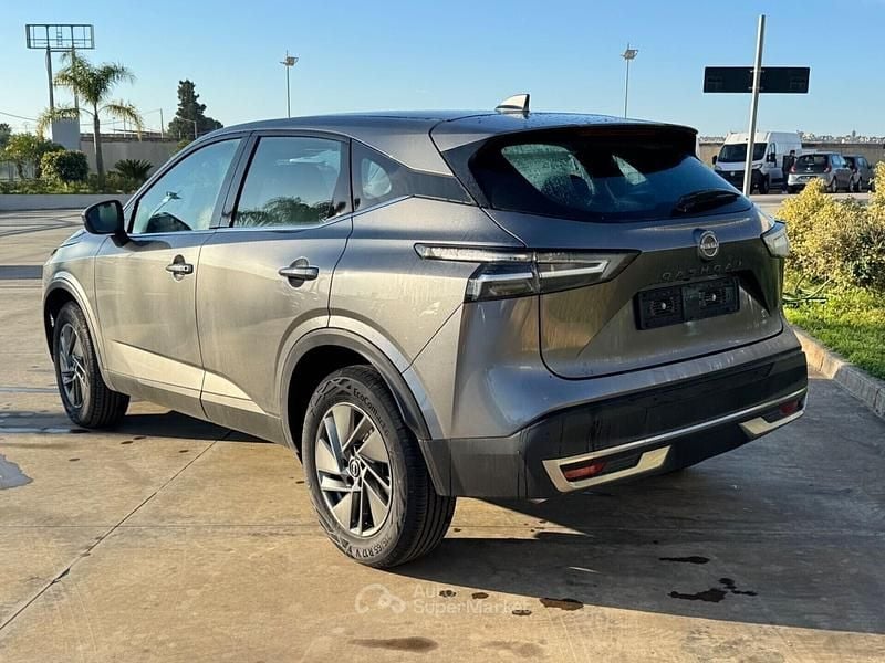 Nuova Nissan Qashqai Acenta 140 CV (102 kW) 2026 Gray SUV