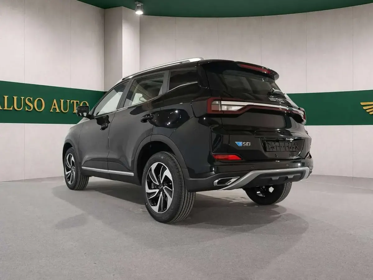 Nuova EMC SEI 113 CV (83 kW) 2026 Blu/azzurro SUV