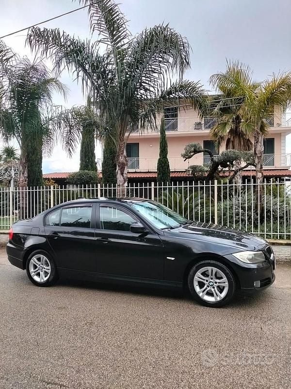 Usata BMW 320 142 CV (104 kW) 2008 Nero Berlina