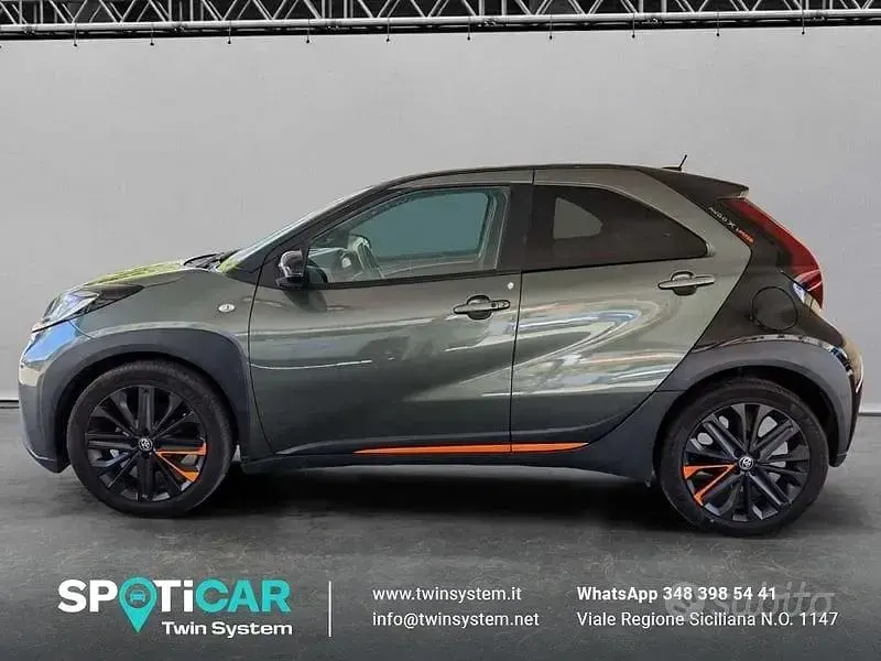 Usata Toyota Aygo X Limited 72 CV (52 kW) 2022 Grigio SUV