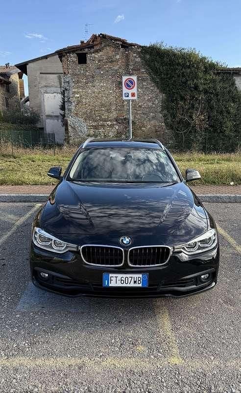 Usata BMW 320 Sport Line 184 CV (135 kW) 2019 Station wagon