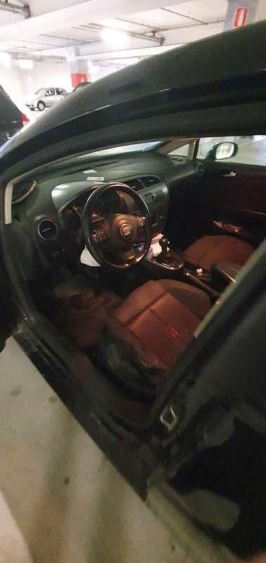 Usata Seat Leon Stylance 140 CV (102 kW) 2006 Nero Berlina