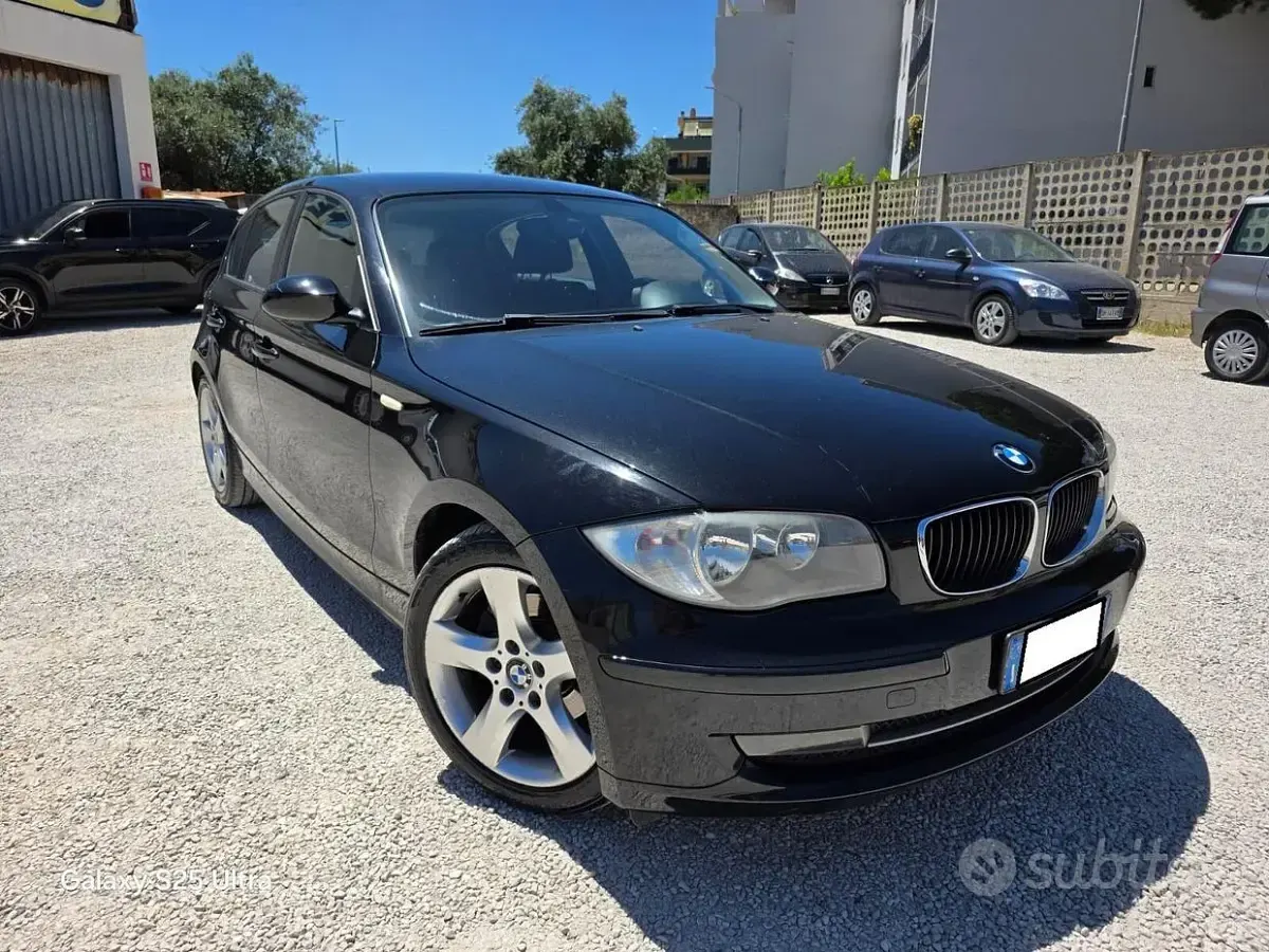 Usata BMW 118 Efficient Dynamics 143 CV (105 kW) 2009 Nero Utilitaria