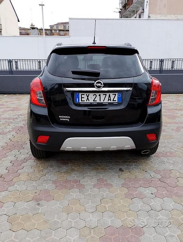 Usata Opel Mokka 116 CV (85 kW) 2014 Nero SUV