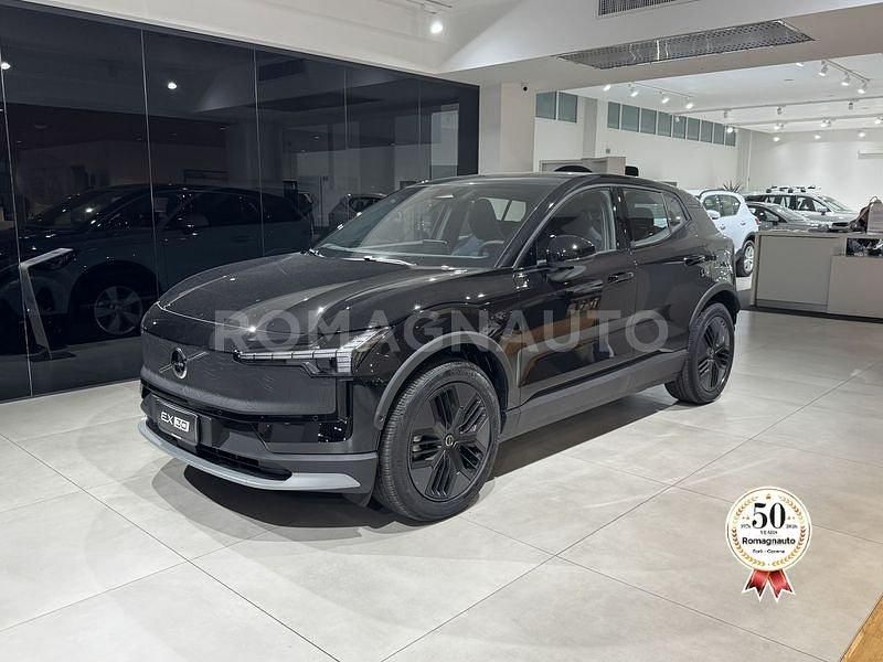 Nuova Volvo EX30 CC Performance 114 kW (156 CV) 2025 Nero SUV
