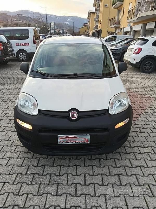 Usata Fiat Panda Pop 80 CV (58 kW) 2018 Bianco Furgone