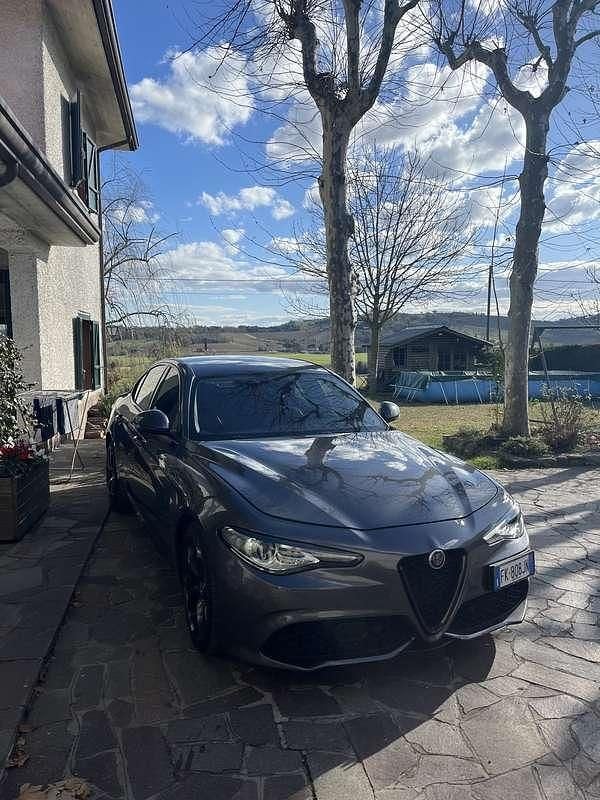 Usata Alfa Romeo Giulia Veloce 211 CV (155 kW) 2017 Berlina