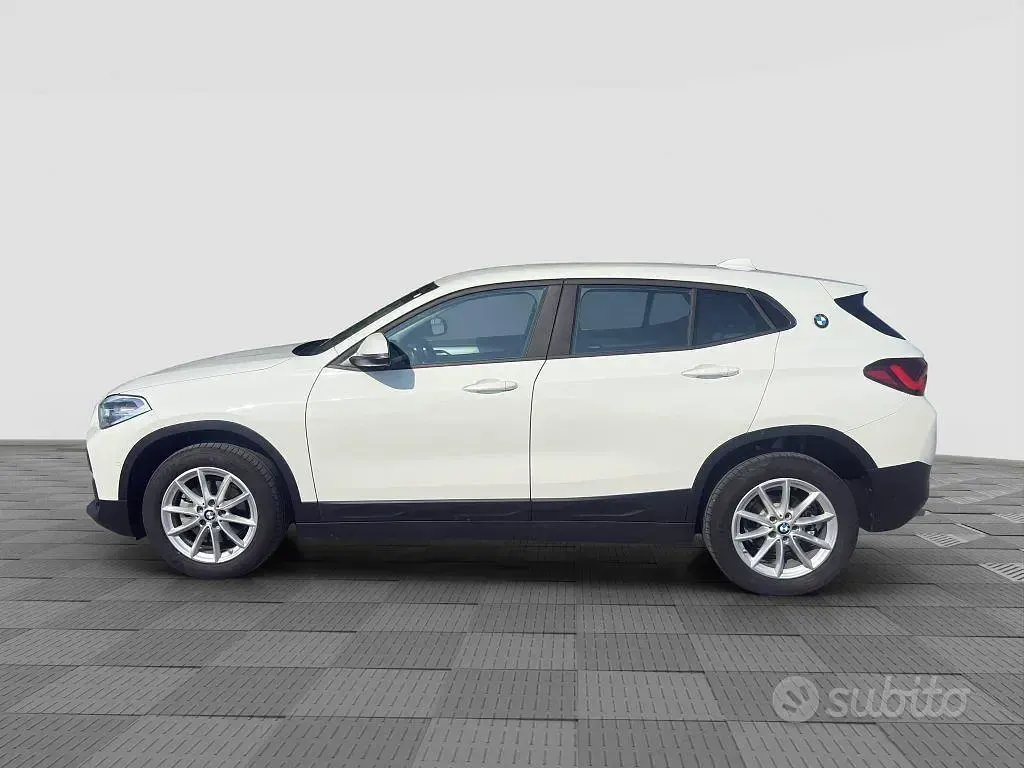 Usata BMW X2 Advantage 150 CV (110 kW) 2022 Alpine white SUV