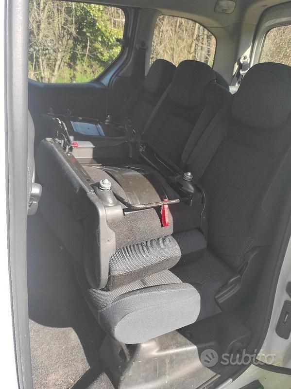 Usata Peugeot Partner 2012 Bianco Monovolume