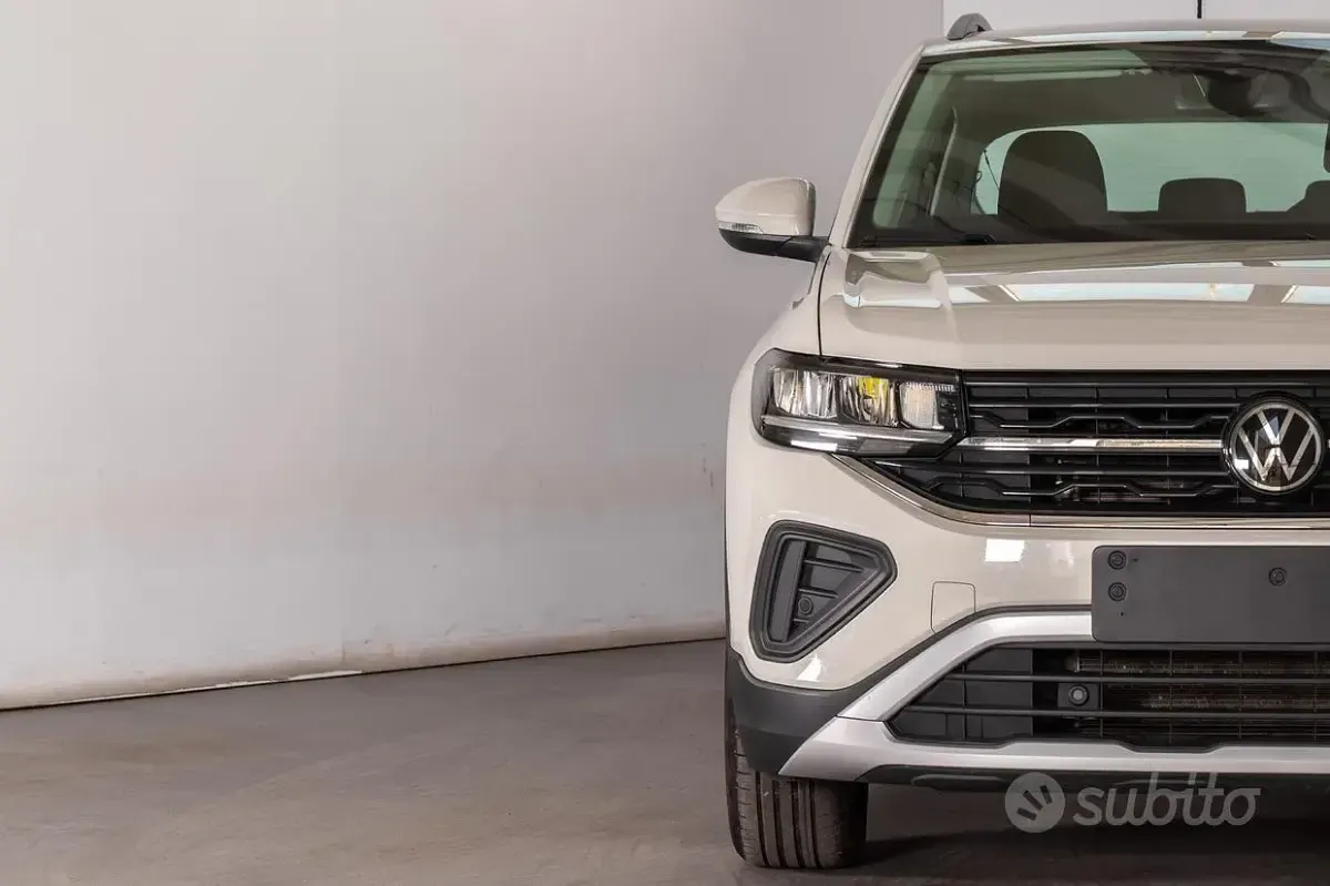 Usata VW T-Cross Life 116 CV (85 kW) 2024 Beige SUV