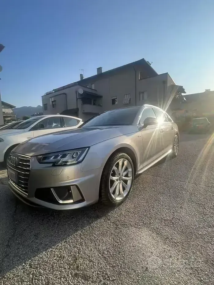 Usata Audi A4 150 CV (110 kW) 2019 Marrone Station wagon