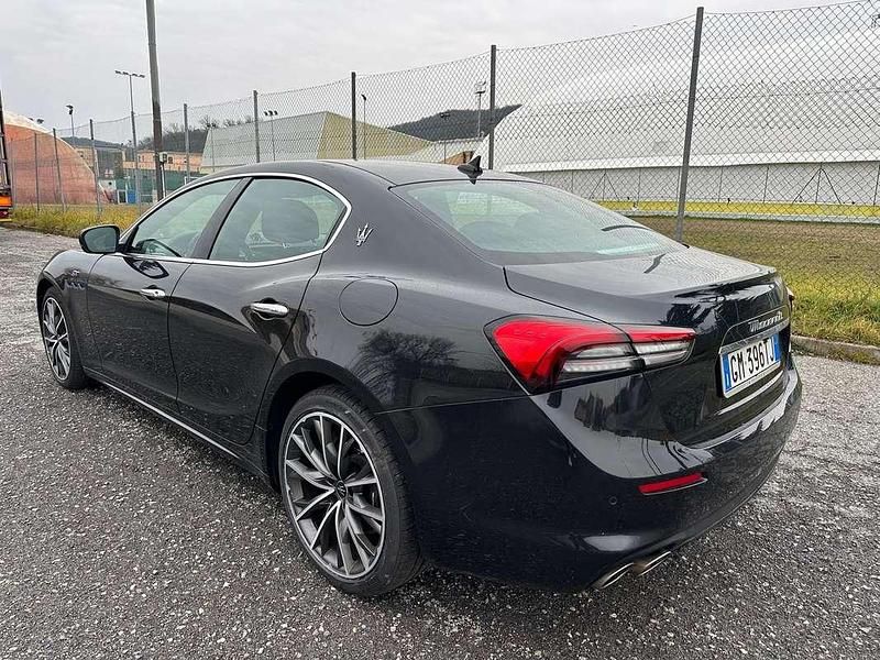 Usata Maserati Ghibli GT 330 CV (242 kW) 2023 Nero Berlina