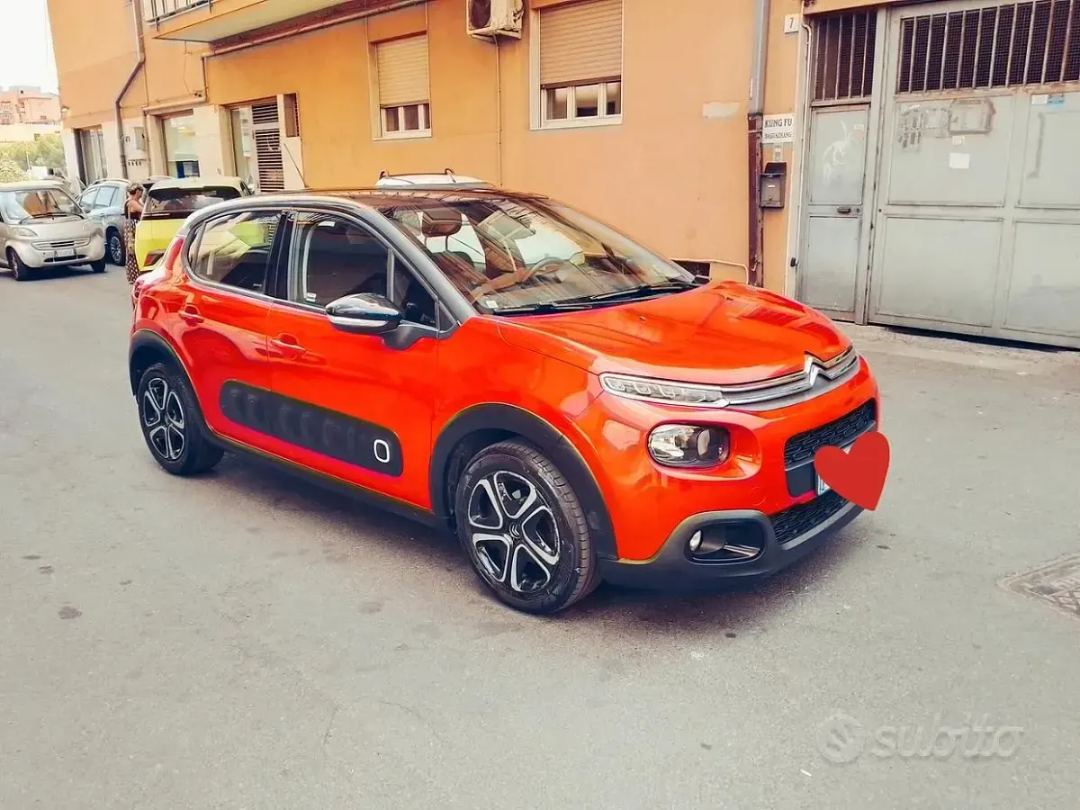 Usata Citroën C3 Shine 75 CV (55 kW) 2018 Arancione Utilitaria