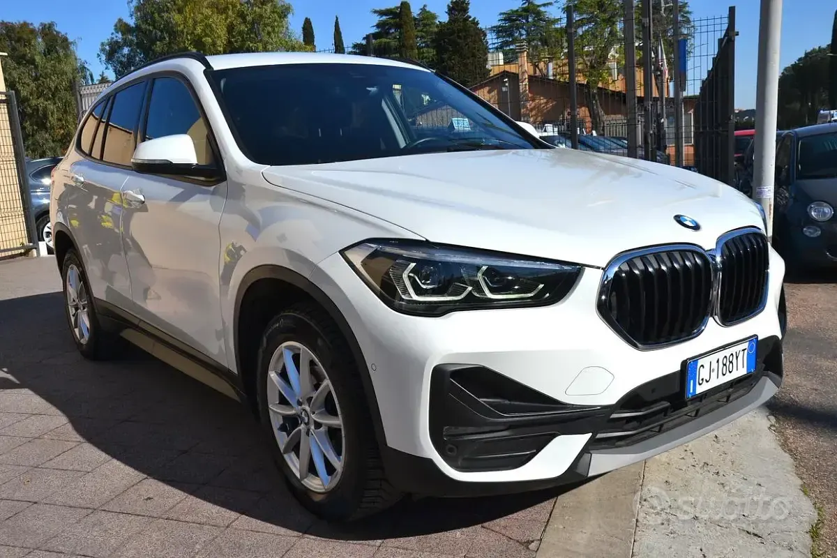 Usado BMW X1 Advantage 116 CV (85 kW) 2022 Blanco SUV