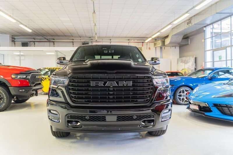 Usata RAM 1500 420 CV (308 kW) 2024 Nero Pick-up